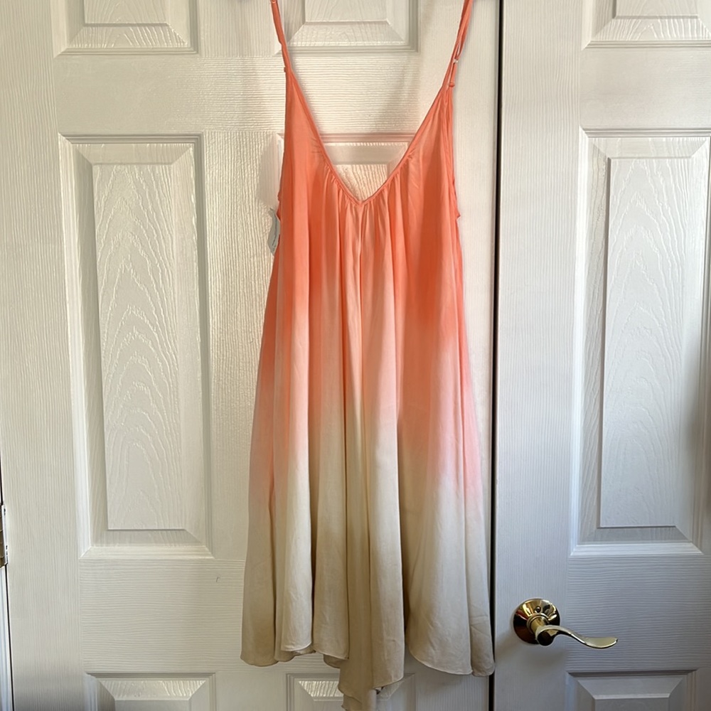 NWT Blue Life coral peach colored v neck tank dress